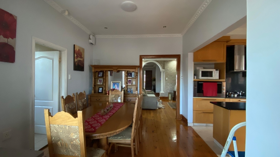 3 Bedroom Property for Sale in Glenwood KwaZulu-Natal