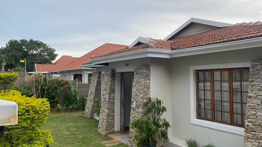3 Bedroom Property for Sale in Glenwood KwaZulu-Natal