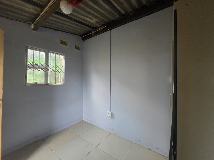 1 Bedroom Property for Sale in Woodlands KwaZulu-Natal