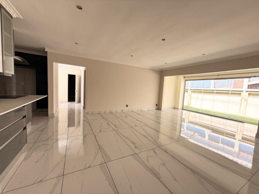 3 Bedroom Property for Sale in Aviary Hill KwaZulu-Natal