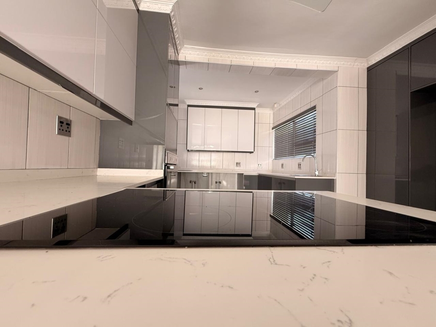 3 Bedroom Property for Sale in Aviary Hill KwaZulu-Natal