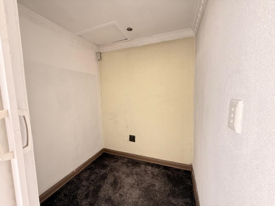 3 Bedroom Property for Sale in Aviary Hill KwaZulu-Natal