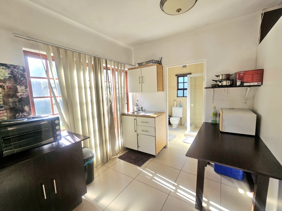 To Let 1 Bedroom Property for Rent in Yellowwood Park KwaZulu-Natal