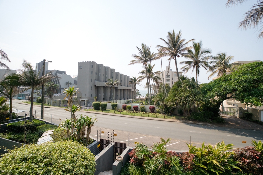 To Let 3 Bedroom Property for Rent in Compensation Beach KwaZulu-Natal