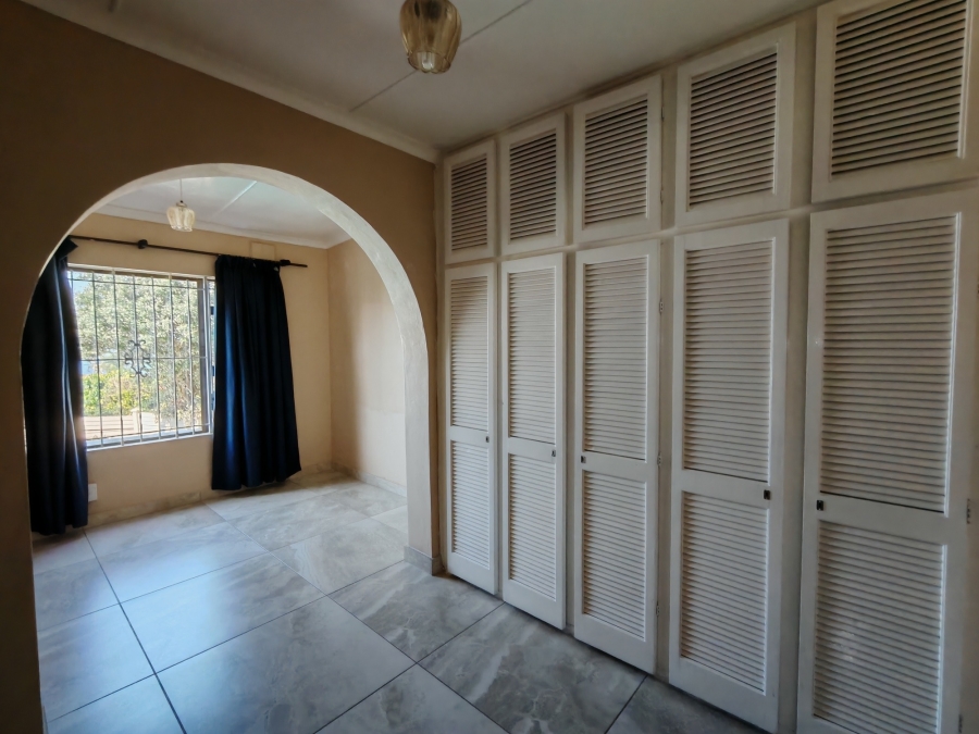 5 Bedroom Property for Sale in Bluff KwaZulu-Natal