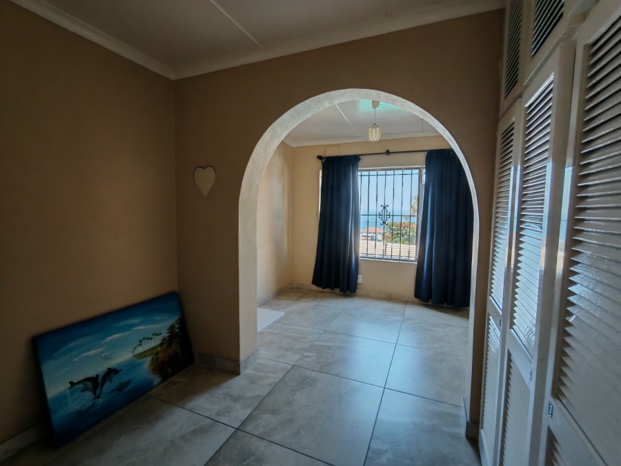 5 Bedroom Property for Sale in Bluff KwaZulu-Natal