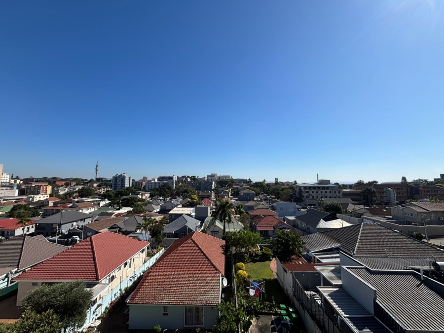 2 Bedroom Property for Sale in Essenwood KwaZulu-Natal