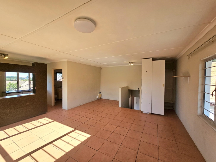 To Let 1 Bedroom Property for Rent in Malvern KwaZulu-Natal