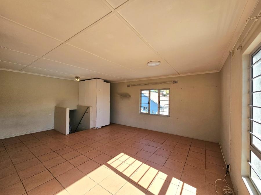 To Let 1 Bedroom Property for Rent in Malvern KwaZulu-Natal