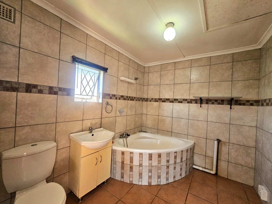 To Let 1 Bedroom Property for Rent in Malvern KwaZulu-Natal