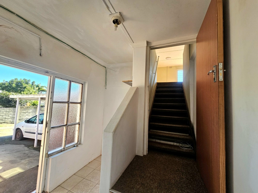 To Let 1 Bedroom Property for Rent in Malvern KwaZulu-Natal