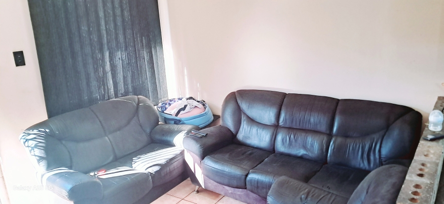 3 Bedroom Property for Sale in Savannah Park KwaZulu-Natal