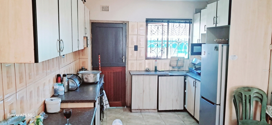 3 Bedroom Property for Sale in Savannah Park KwaZulu-Natal