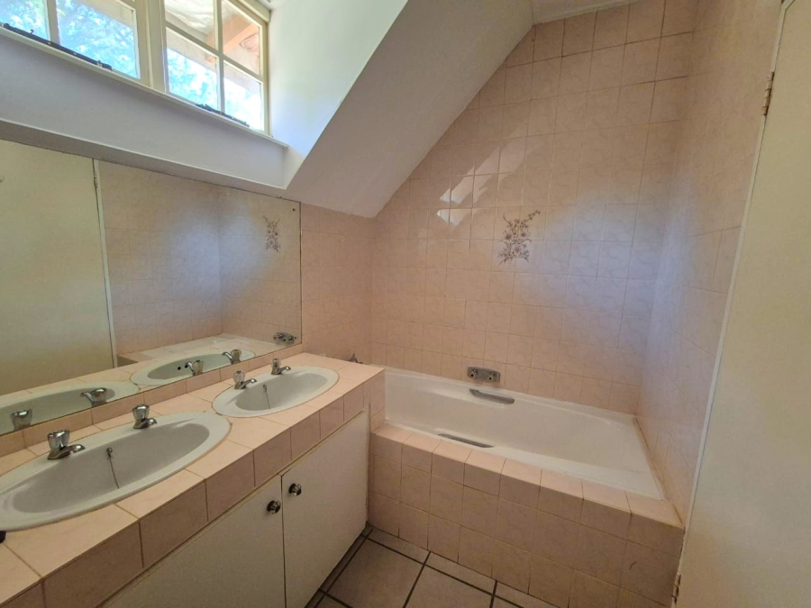 To Let 4 Bedroom Property for Rent in Wembley KwaZulu-Natal