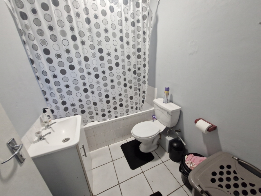 2 Bedroom Property for Sale in Escombe KwaZulu-Natal