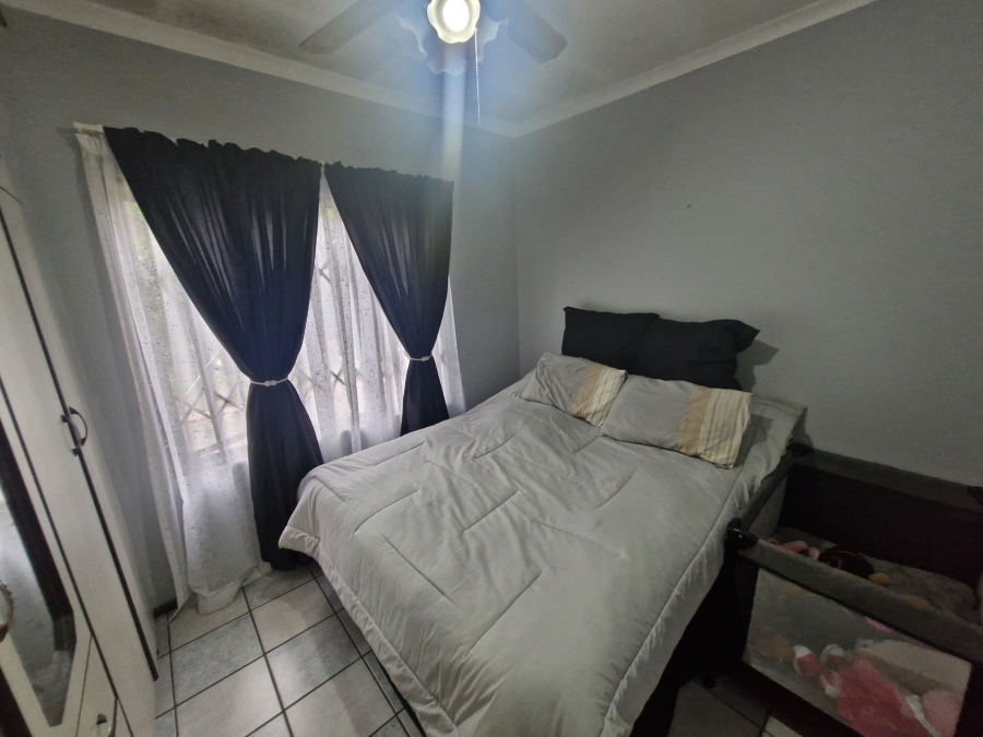 2 Bedroom Property for Sale in Escombe KwaZulu-Natal