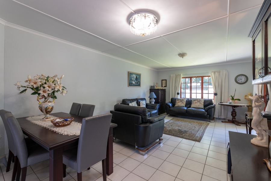 3 Bedroom Property for Sale in Sunningdale KwaZulu-Natal
