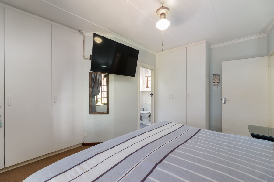 3 Bedroom Property for Sale in Sunningdale KwaZulu-Natal