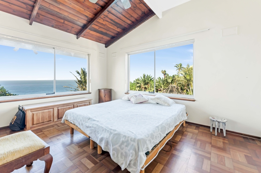 6 Bedroom Property for Sale in Athlone Park KwaZulu-Natal