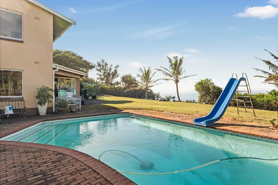 6 Bedroom Property for Sale in Athlone Park KwaZulu-Natal