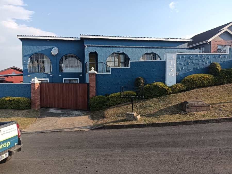 To Let 3 Bedroom Property for Rent in Woodlands KwaZulu-Natal