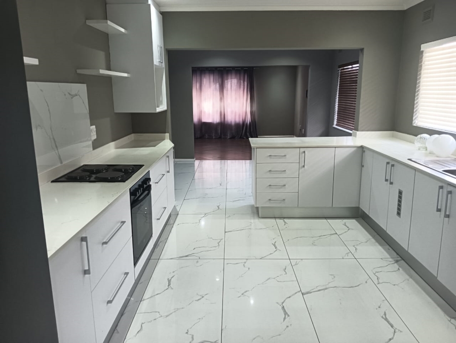 To Let 3 Bedroom Property for Rent in Woodlands KwaZulu-Natal