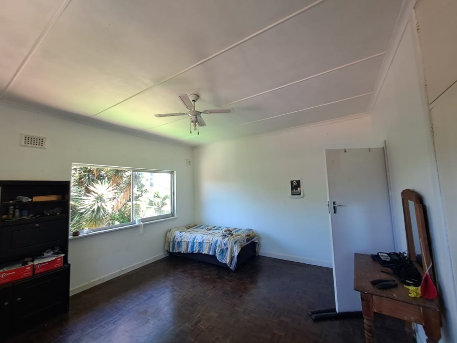 To Let 4 Bedroom Property for Rent in Bluff KwaZulu-Natal