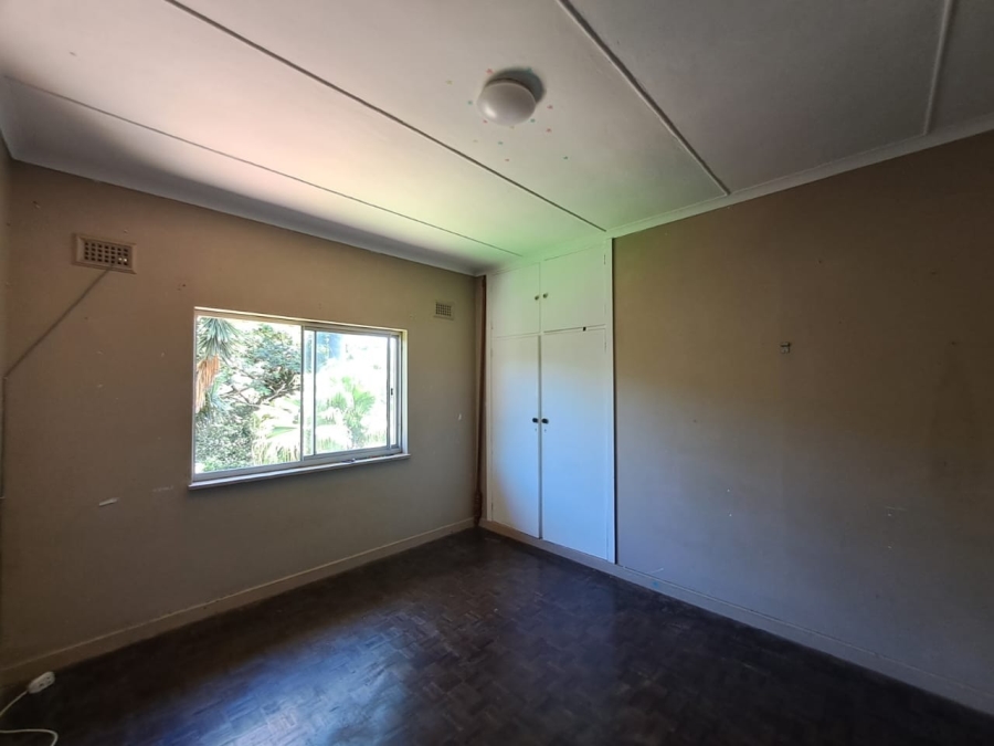 To Let 4 Bedroom Property for Rent in Bluff KwaZulu-Natal