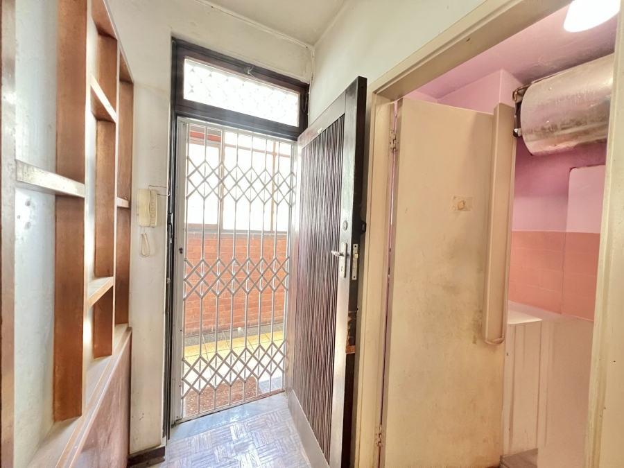 2 Bedroom Property for Sale in Durban Central KwaZulu-Natal