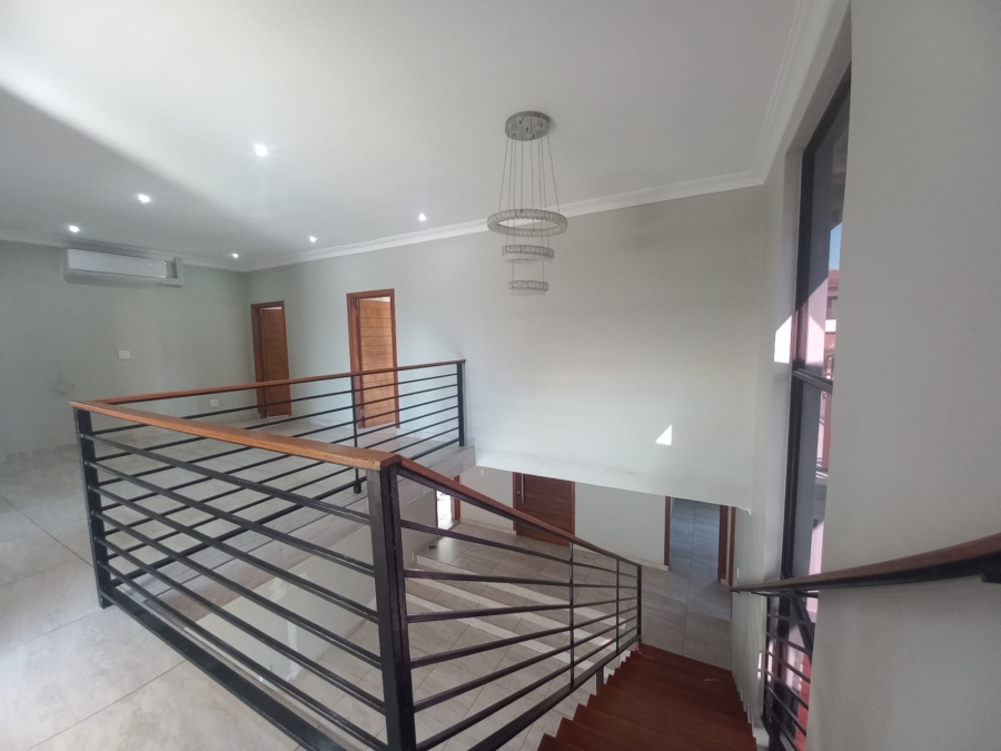 To Let 6 Bedroom Property for Rent in Izinga Estate KwaZulu-Natal