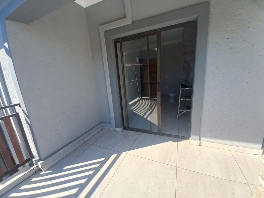 To Let 6 Bedroom Property for Rent in Izinga Estate KwaZulu-Natal