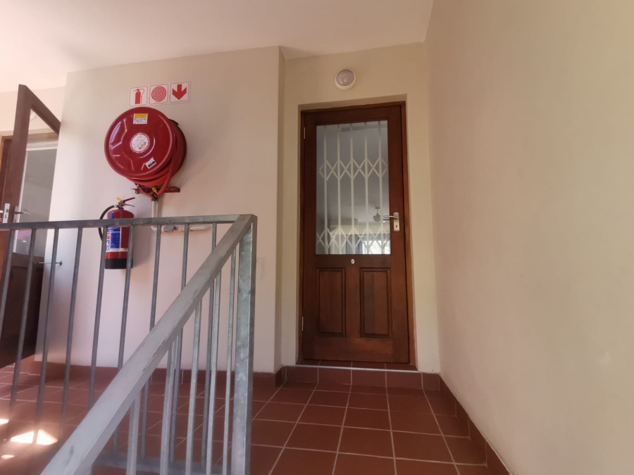 To Let 2 Bedroom Property for Rent in Umbilo KwaZulu-Natal