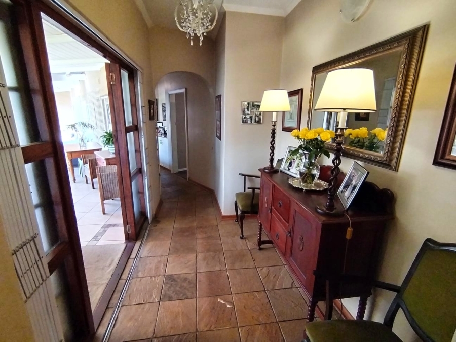 5 Bedroom Property for Sale in Athlone KwaZulu-Natal