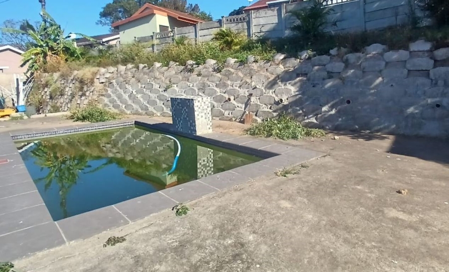 5 Bedroom Property for Sale in Escombe KwaZulu-Natal