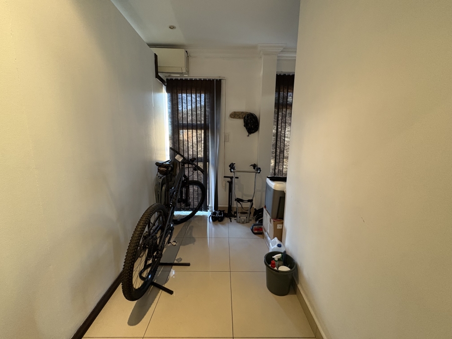 To Let 1 Bedroom Property for Rent in Somerset Park KwaZulu-Natal