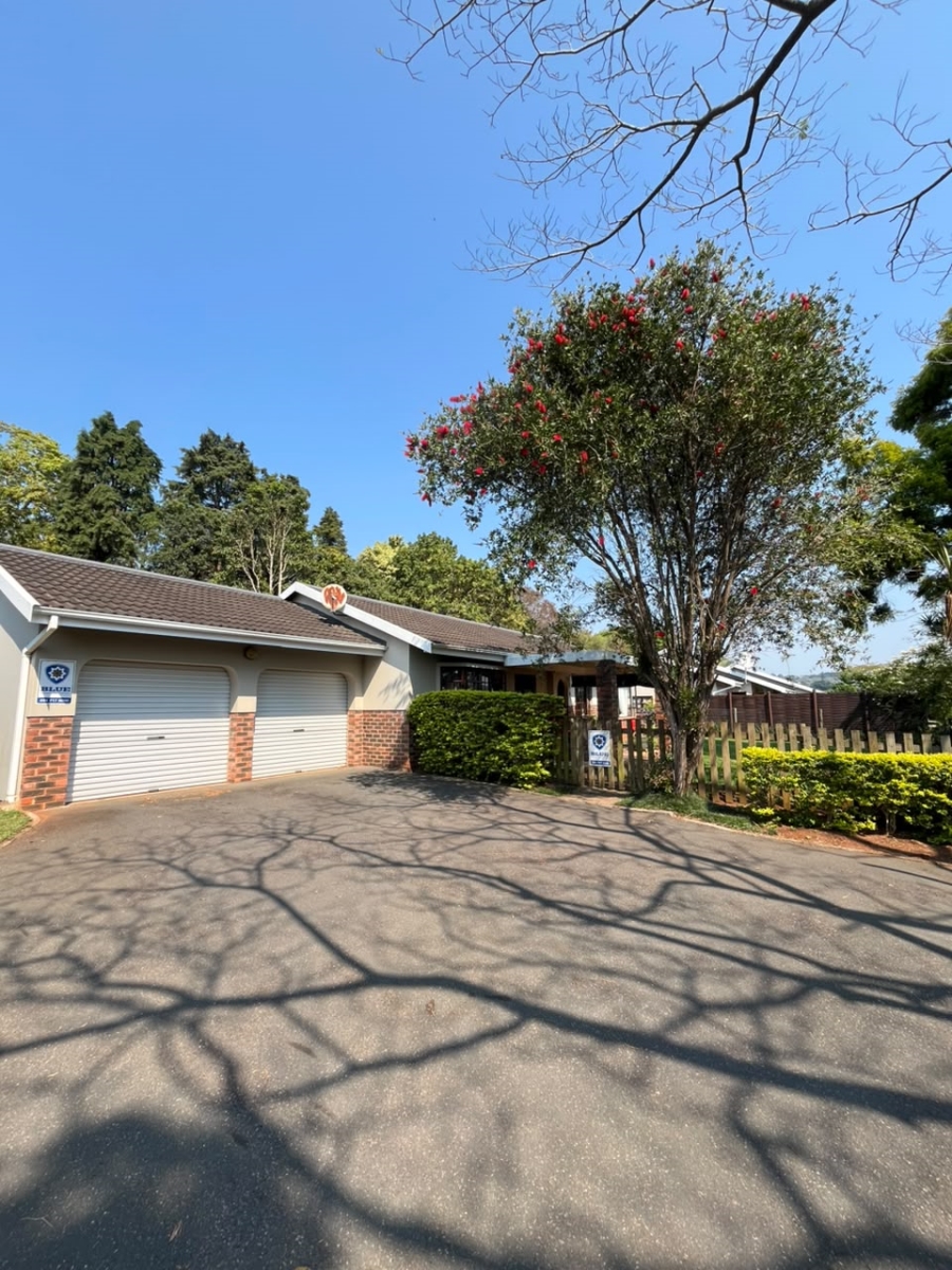 To Let 3 Bedroom Property for Rent in Waterfall KwaZulu-Natal