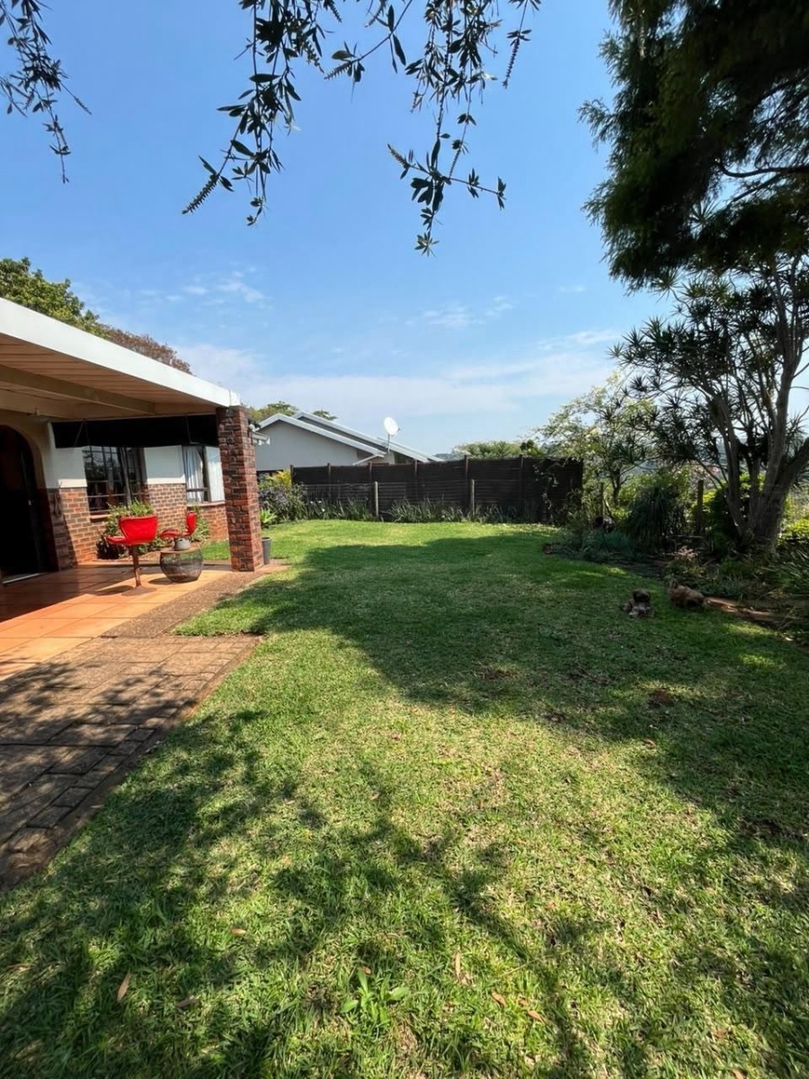 To Let 3 Bedroom Property for Rent in Waterfall KwaZulu-Natal