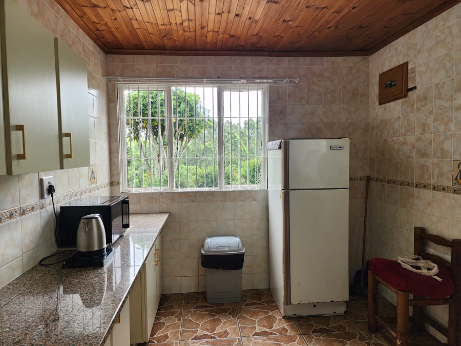 To Let 5 Bedroom Property for Rent in Assagay KwaZulu-Natal