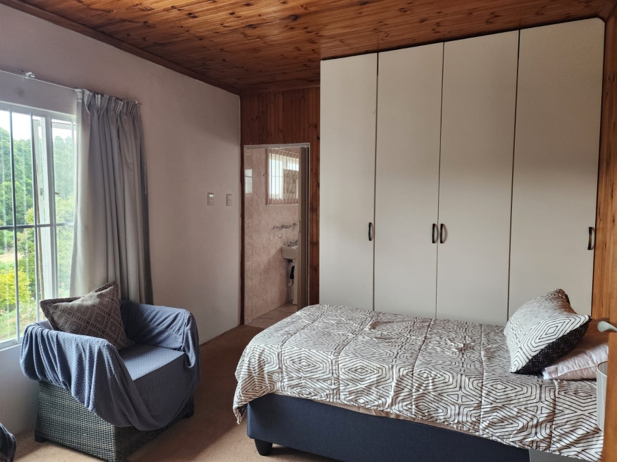 To Let 5 Bedroom Property for Rent in Assagay KwaZulu-Natal