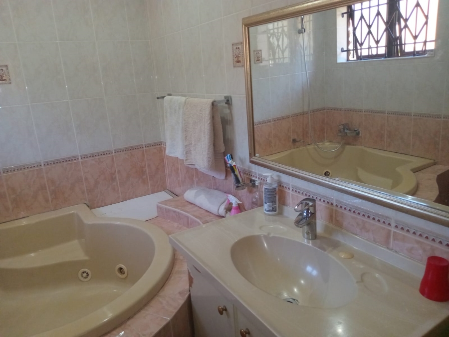 To Let 4 Bedroom Property for Rent in Prestondale KwaZulu-Natal