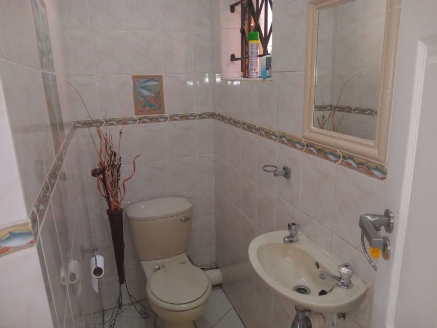 To Let 4 Bedroom Property for Rent in Prestondale KwaZulu-Natal