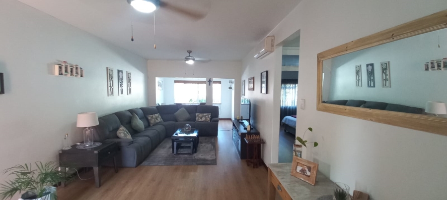 2 Bedroom Property for Sale in Glenwood KwaZulu-Natal