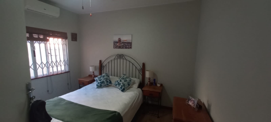 2 Bedroom Property for Sale in Glenwood KwaZulu-Natal