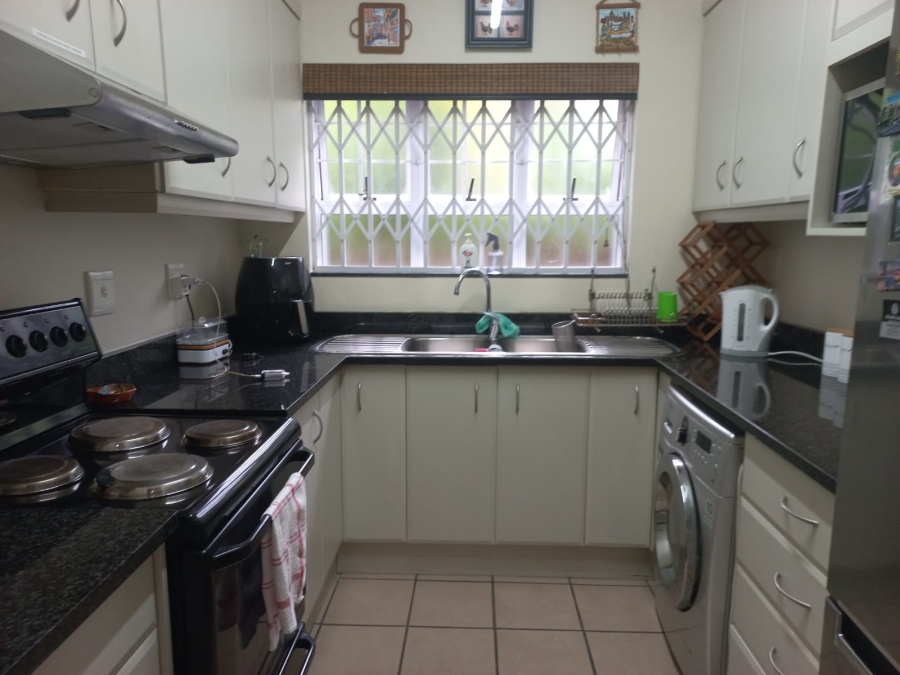 2 Bedroom Property for Sale in Glenwood KwaZulu-Natal