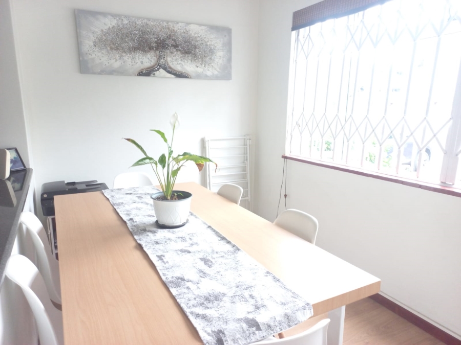 2 Bedroom Property for Sale in Glenwood KwaZulu-Natal