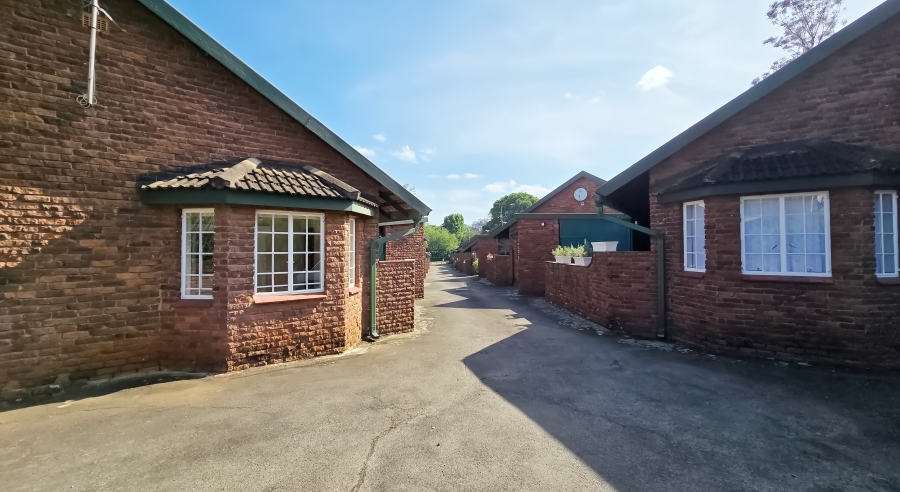 To Let 2 Bedroom Property for Rent in Howick KwaZulu-Natal