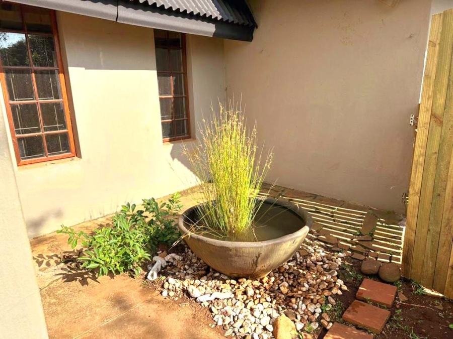 2 Bedroom Property for Sale in Crestholme KwaZulu-Natal