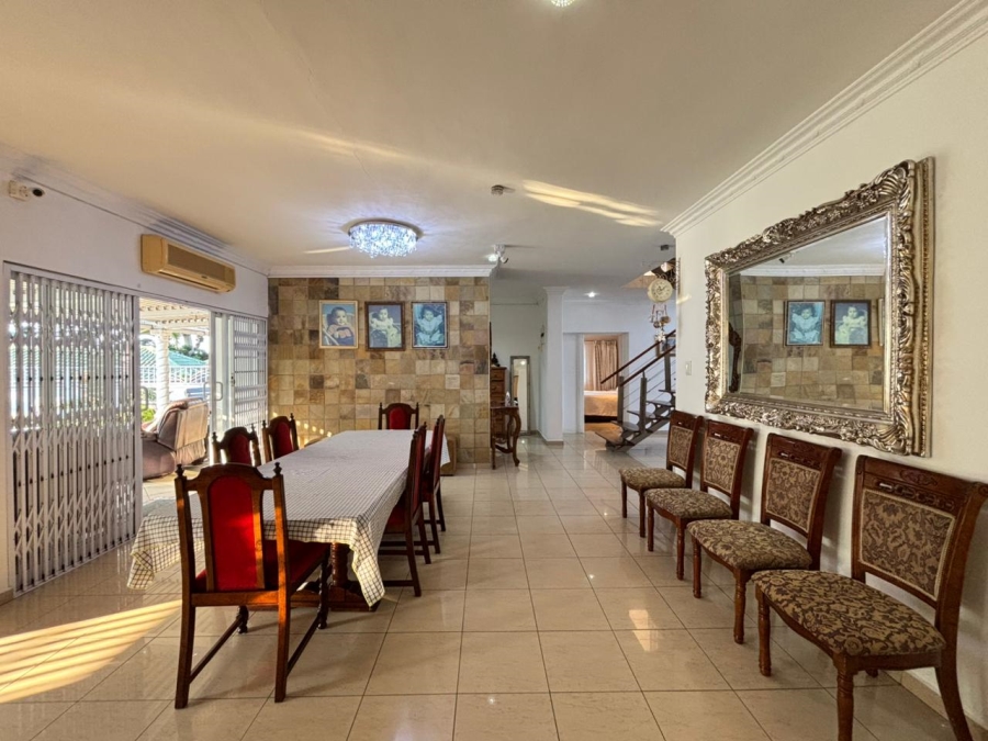 5 Bedroom Property for Sale in Somerset Park KwaZulu-Natal