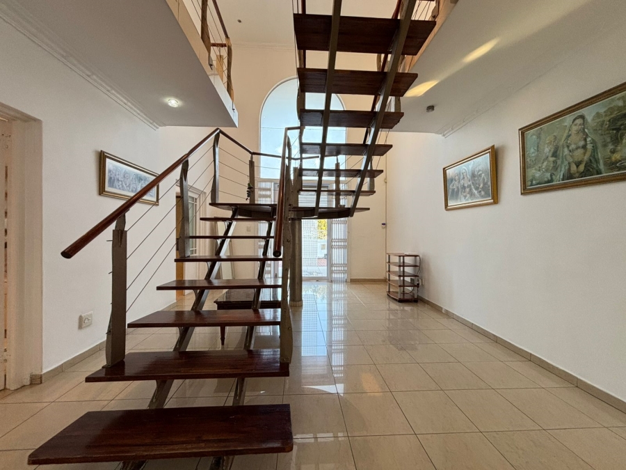 5 Bedroom Property for Sale in Somerset Park KwaZulu-Natal