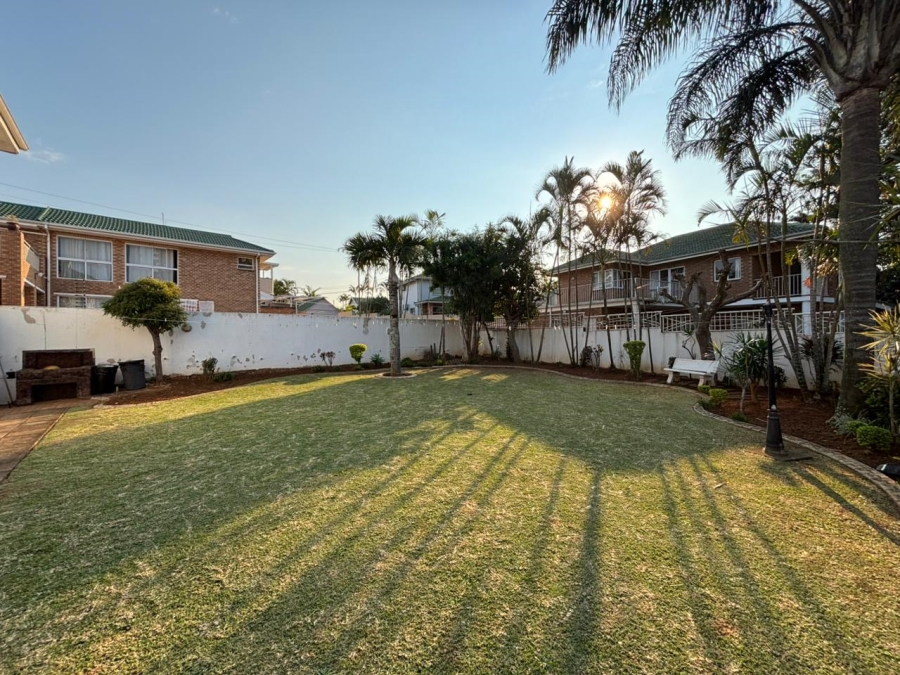 5 Bedroom Property for Sale in Somerset Park KwaZulu-Natal